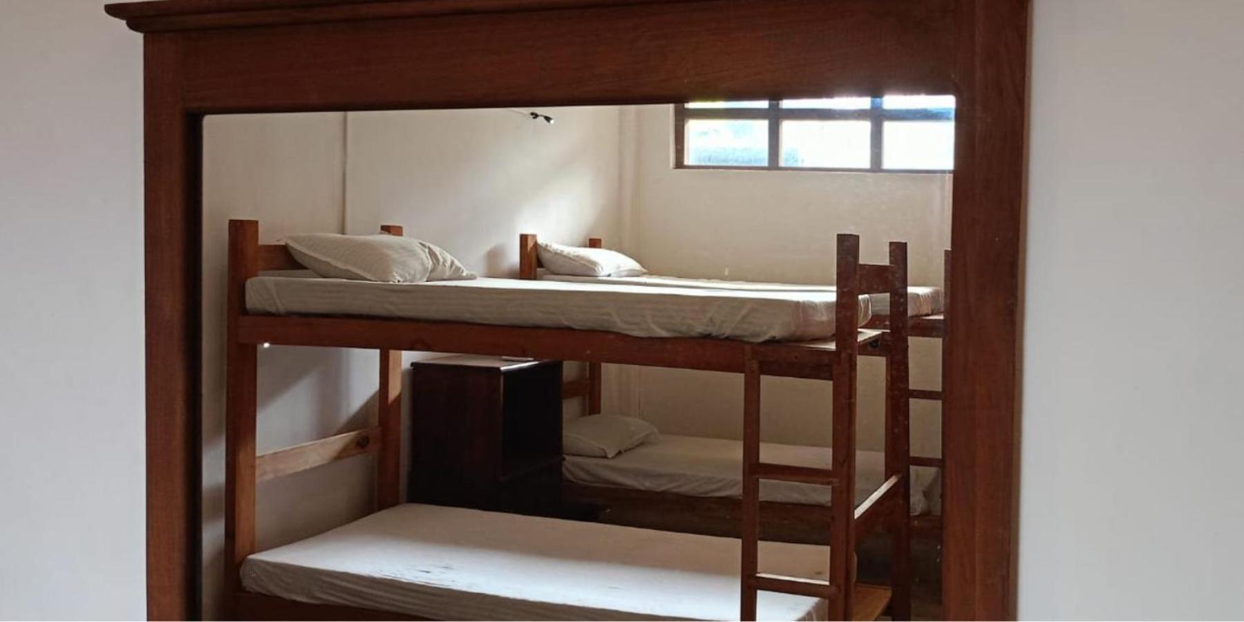 Funky Monkey Hostel & Yoga Rooftop Lounge , Arugambay Pottuvil Exterior photo